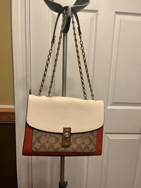 Coach Two-Tone Signature Chain Shoulder Bag in Cream and Rust